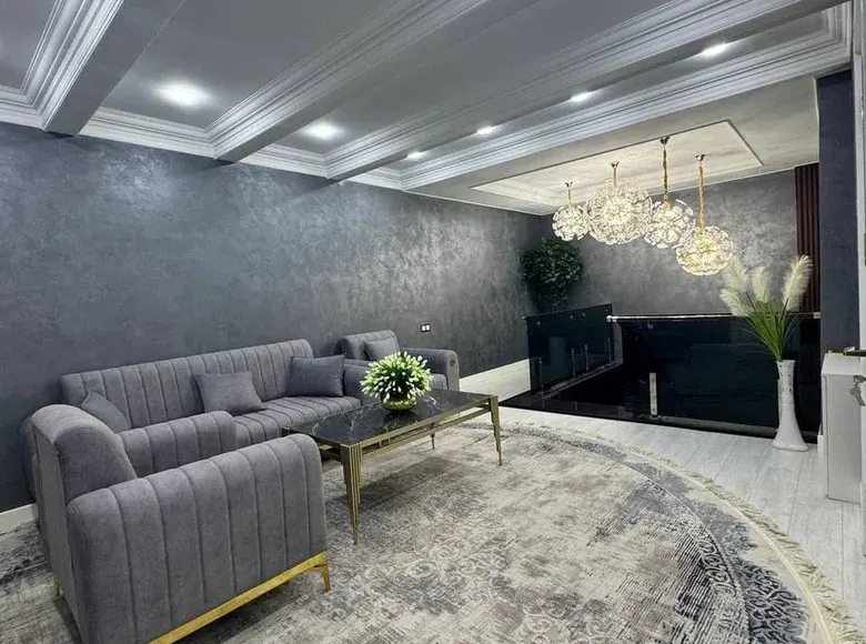 Продаётся 5-комнатная квартира, 220 м², 11/12 этаж — Яшнабадский район