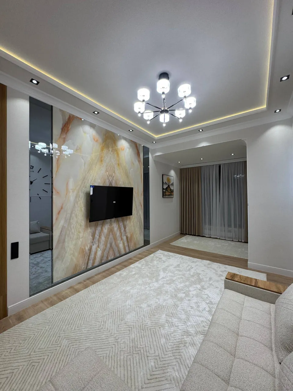 Продаётся 3-комнатная квартира, 84 м², 2/11 этаж — Шайхантахурский район