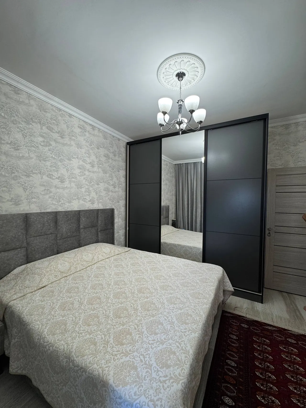 Ijaraga beriladi 4 xonali kvartira, 100 m², 5/9 qavat — Olmazor tumani