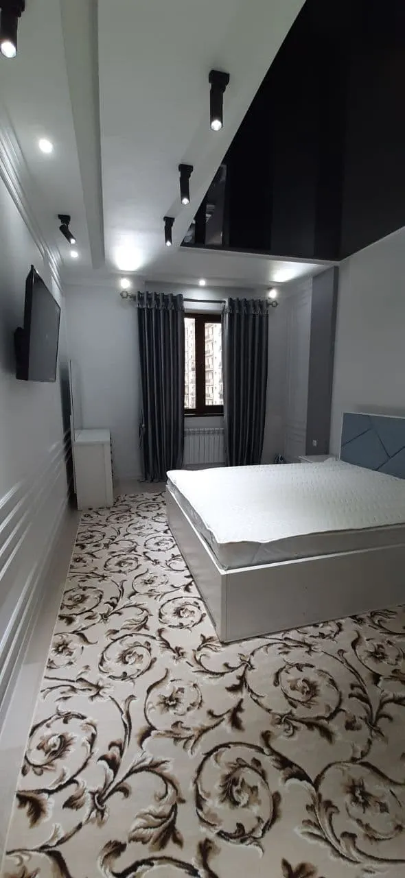 Ижарага берилади 3 хонали квартира, 120 м², 5/7 қават — Миробод тумани