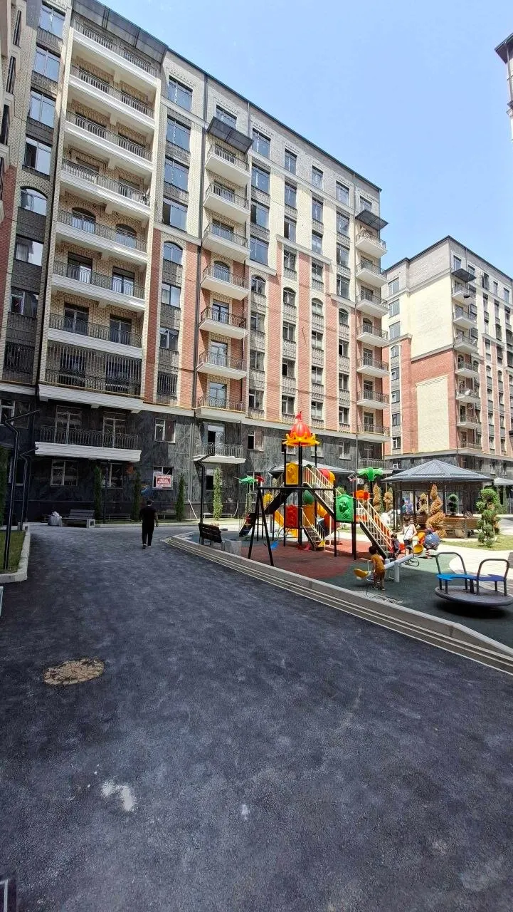 Сдаётся 2-комнатная квартира, 72 м², 4/10 этаж — Учтепинский район