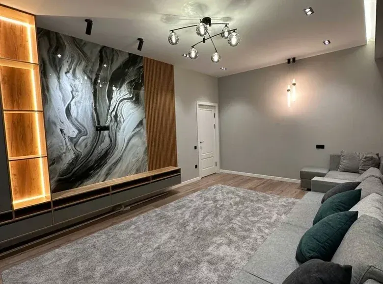 Сотилади 4 хонали квартира, 110 м², 8/11 қават — Миробод тумани