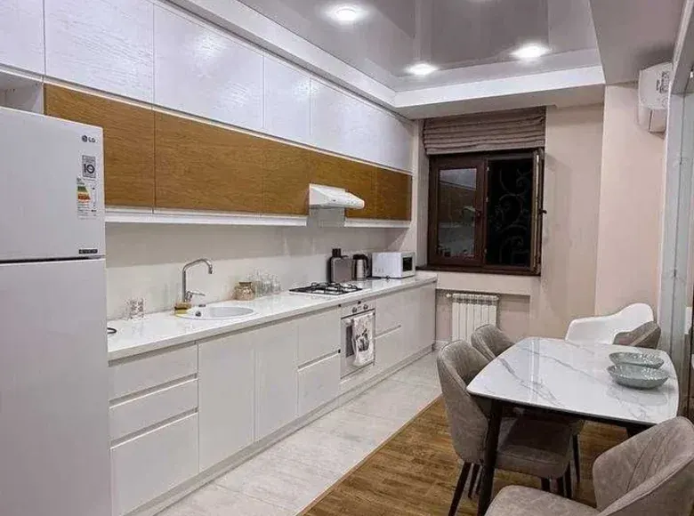 Ижарага берилади хона, 110 м², 5/8 қават — Мирзо Улуғбек тумани