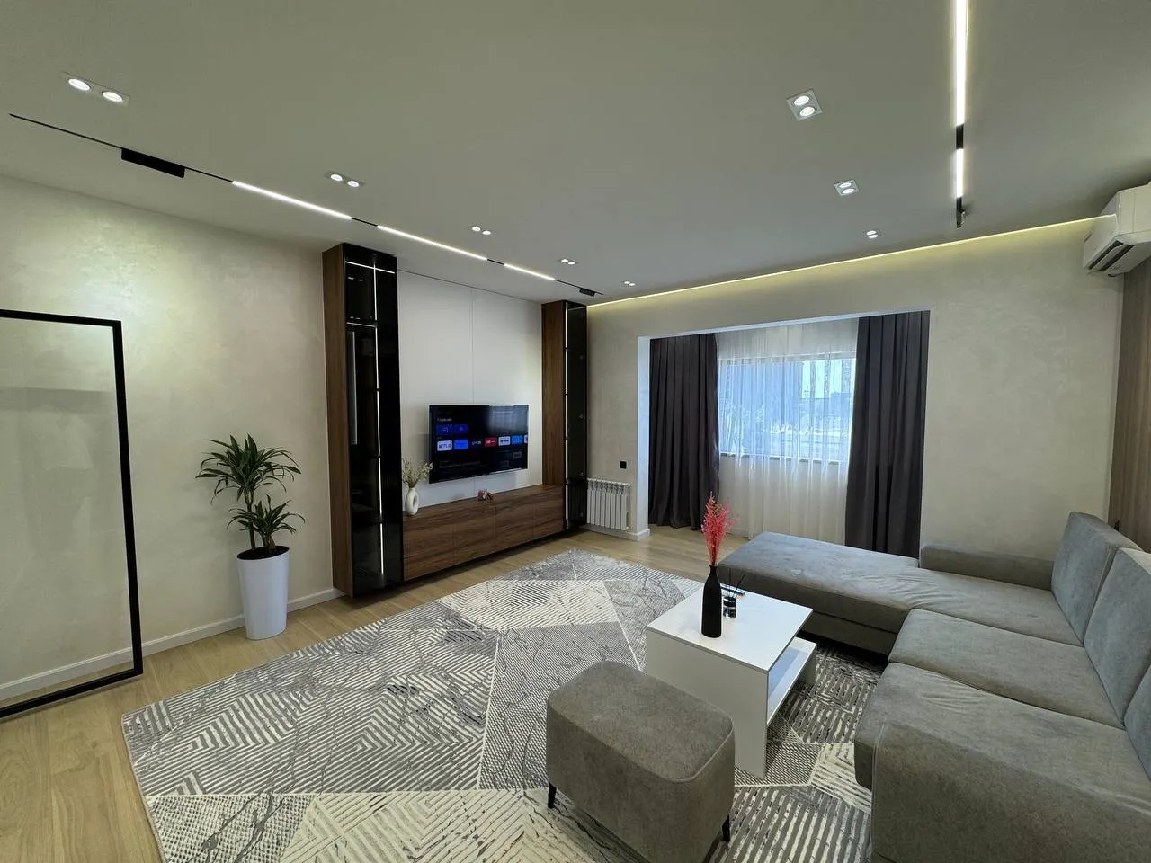 Ижарага берилади 3 хонали квартира, 110 м², 6/14 қават — Миробод тумани