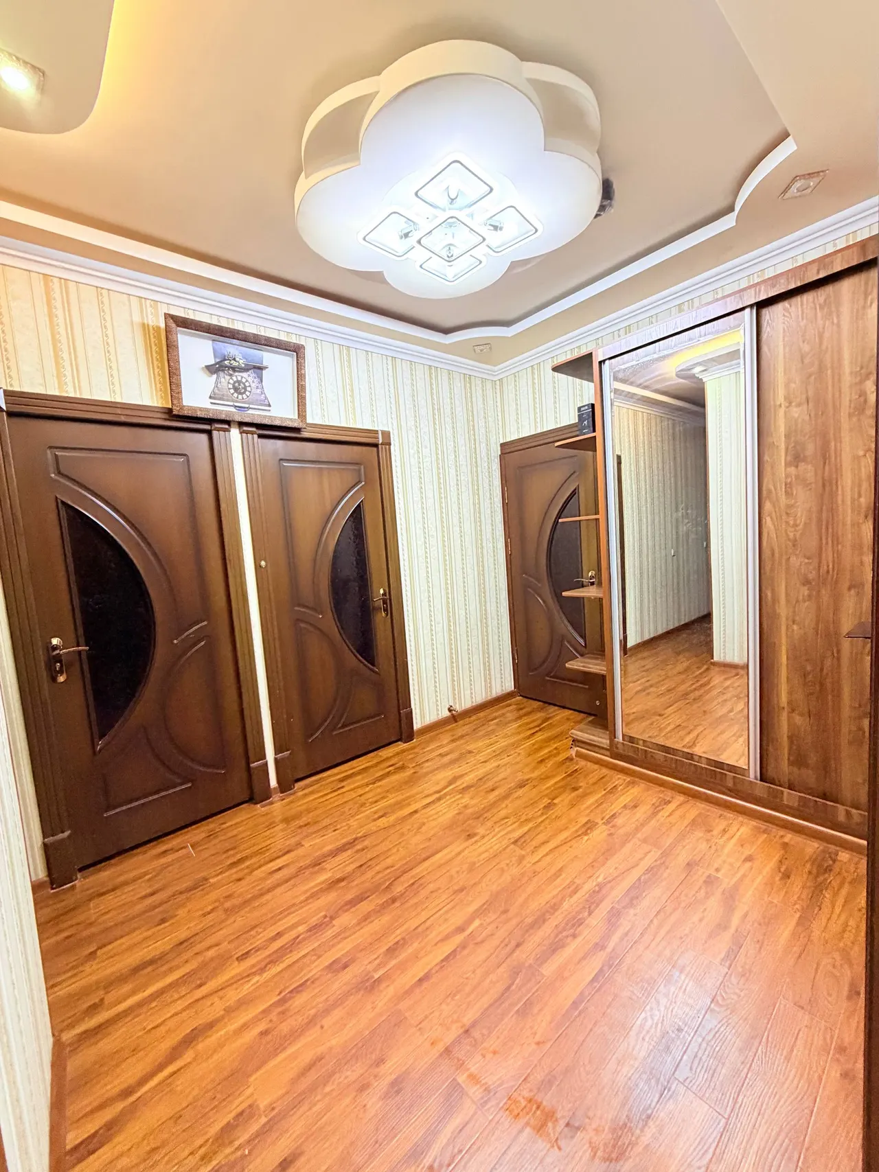 Ijaraga beriladi 4 xonali kvartira, 95 m², 2/5 qavat — Uchtepa tumani