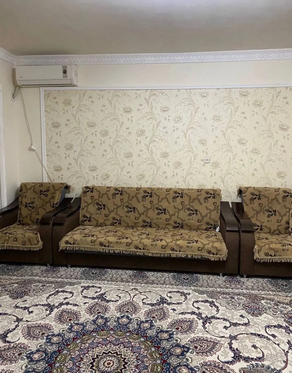 Продаётся 3-комнатная квартира, 70 м², 2/4 этаж — Юнусабадский район