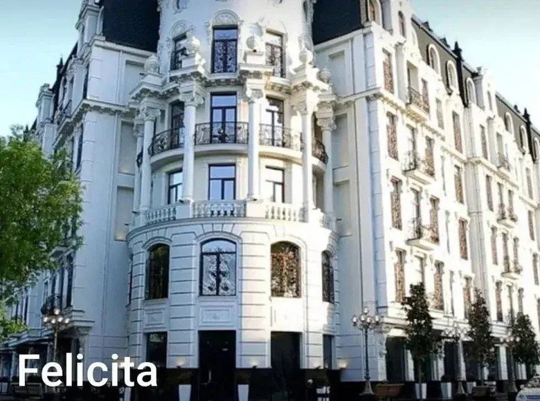 Ижарага берилади 4 хонали квартира, 130 м², 5/6 қават — Яккасарой тумани