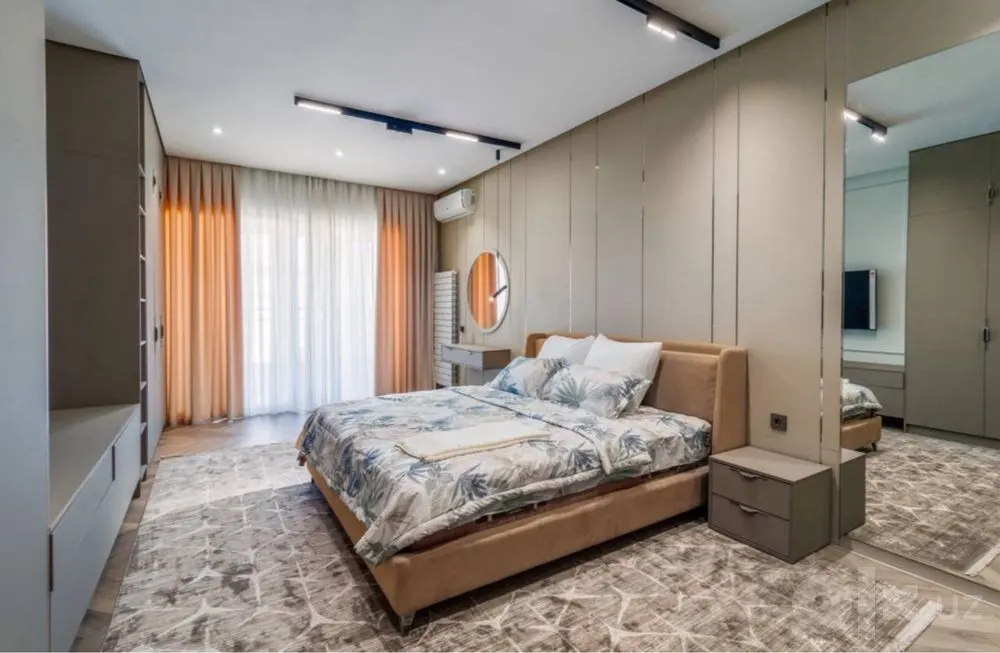 Ижарага берилади студия квартира, 140 м², 8/12 қават — Миробод тумани
