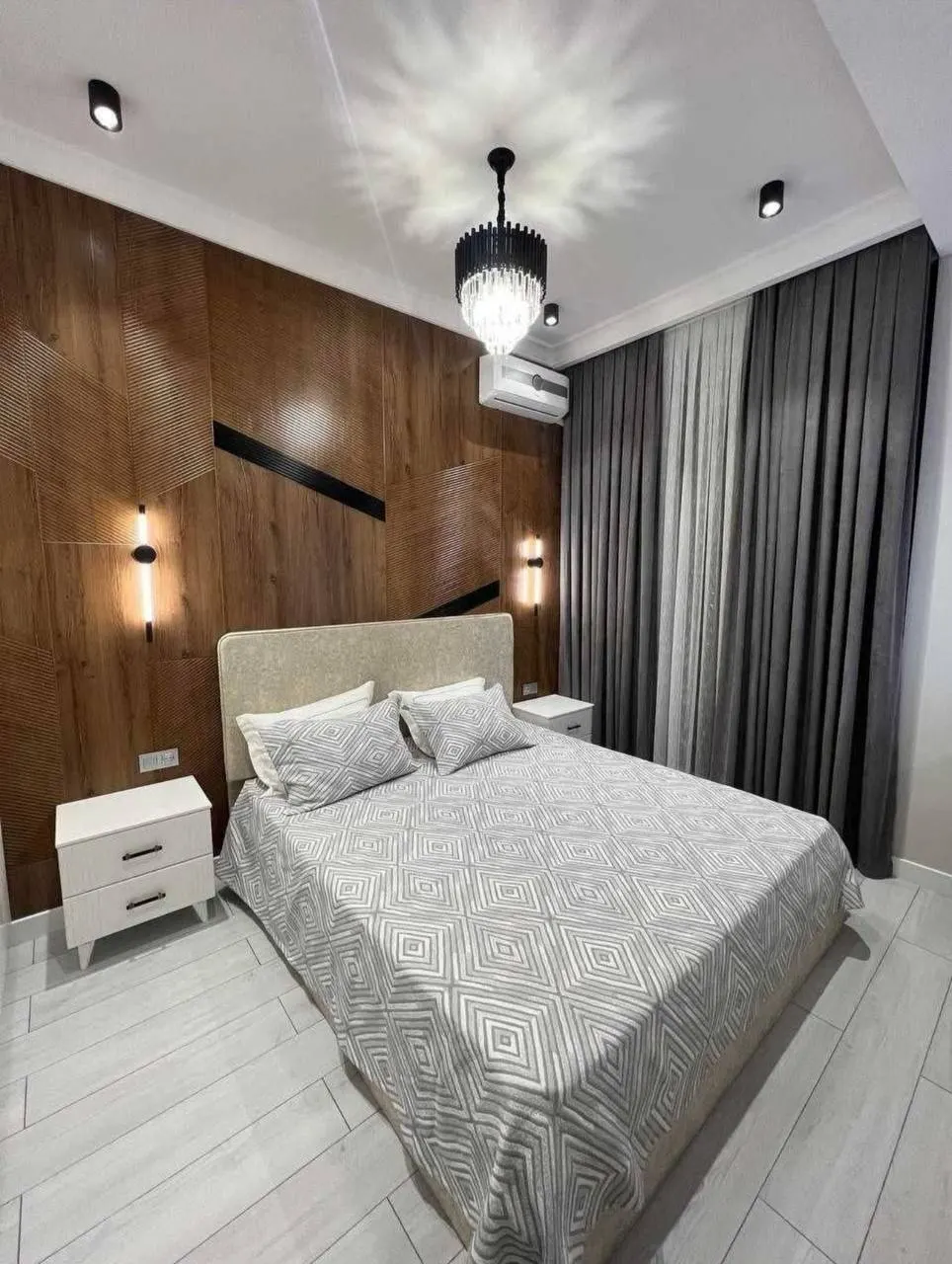 Сдаётся 3-комнатная квартира, 98 м², 4/8 этаж — Юнусабадский район