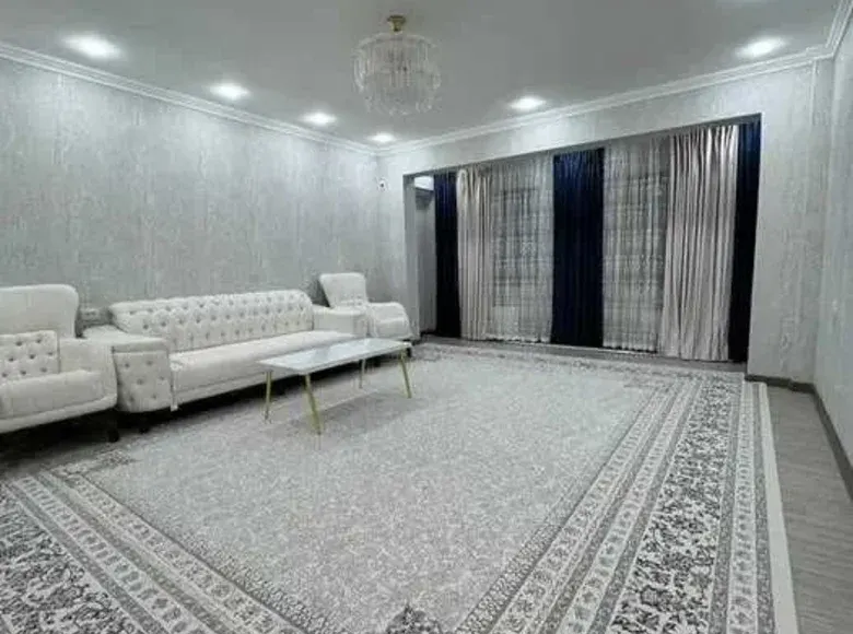 Продаётся 3-комнатная квартира, 72 м², 7/9 этаж — Шайхантахурский район