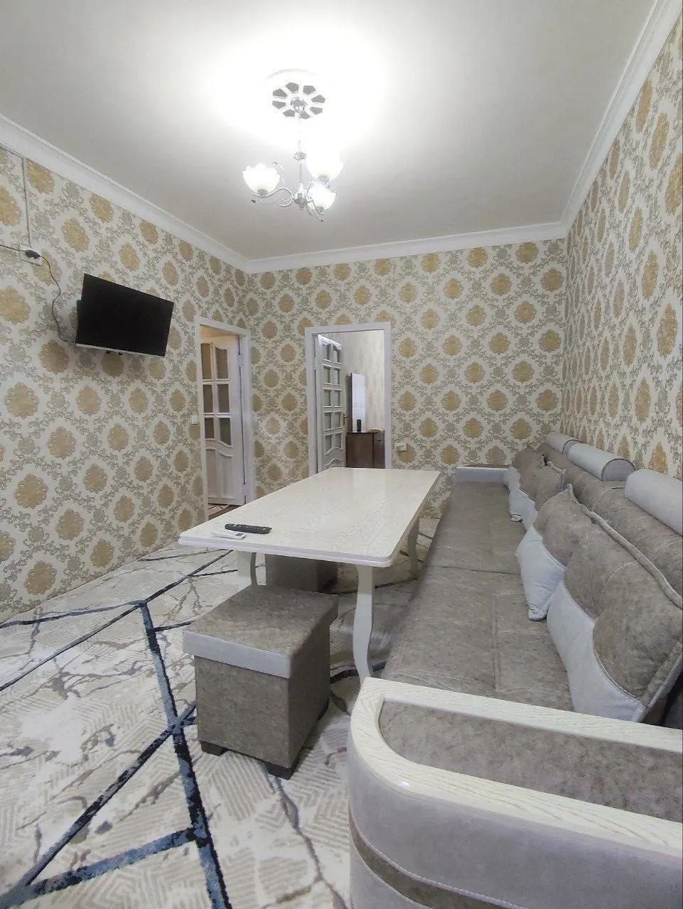 Продаётся 2-комнатная квартира, 45 м², 3/4 этаж — Чиланзарский район