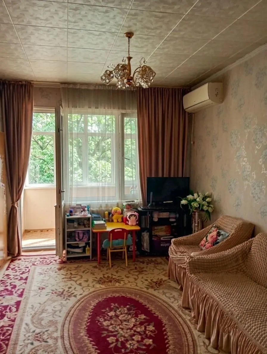 Sotiladi 2 xonali kvartira, 50 m², 4/4 qavat — Yunusobod tumani