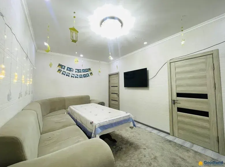 Сотилади 4 хонали квартира, 80 м², 1/5 қават — Мирзо Улуғбек тумани
