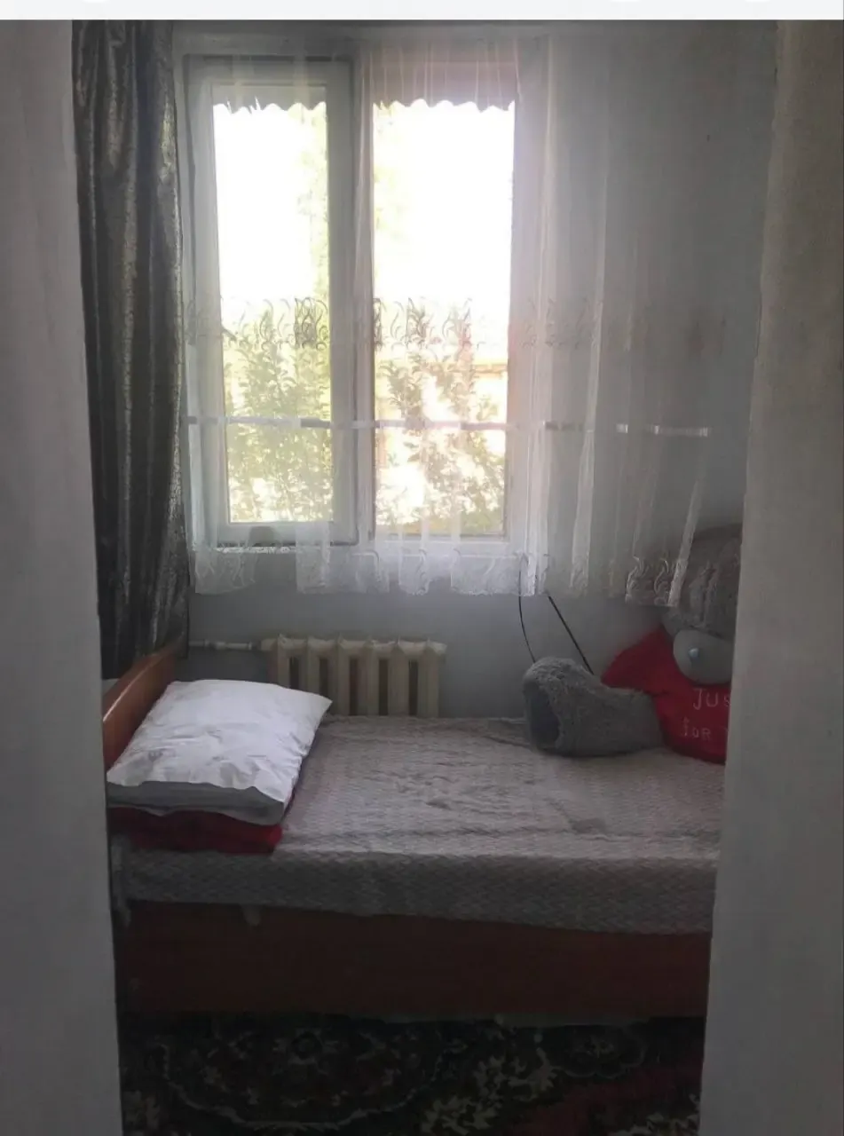 Сотилади 2 хонали квартира, 260 м², 2/4 қават — Мирзо Улуғбек тумани