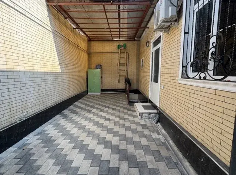 Сдаётся 3-комнатный дом, 70 м², 1 этаж — Мирабадский район