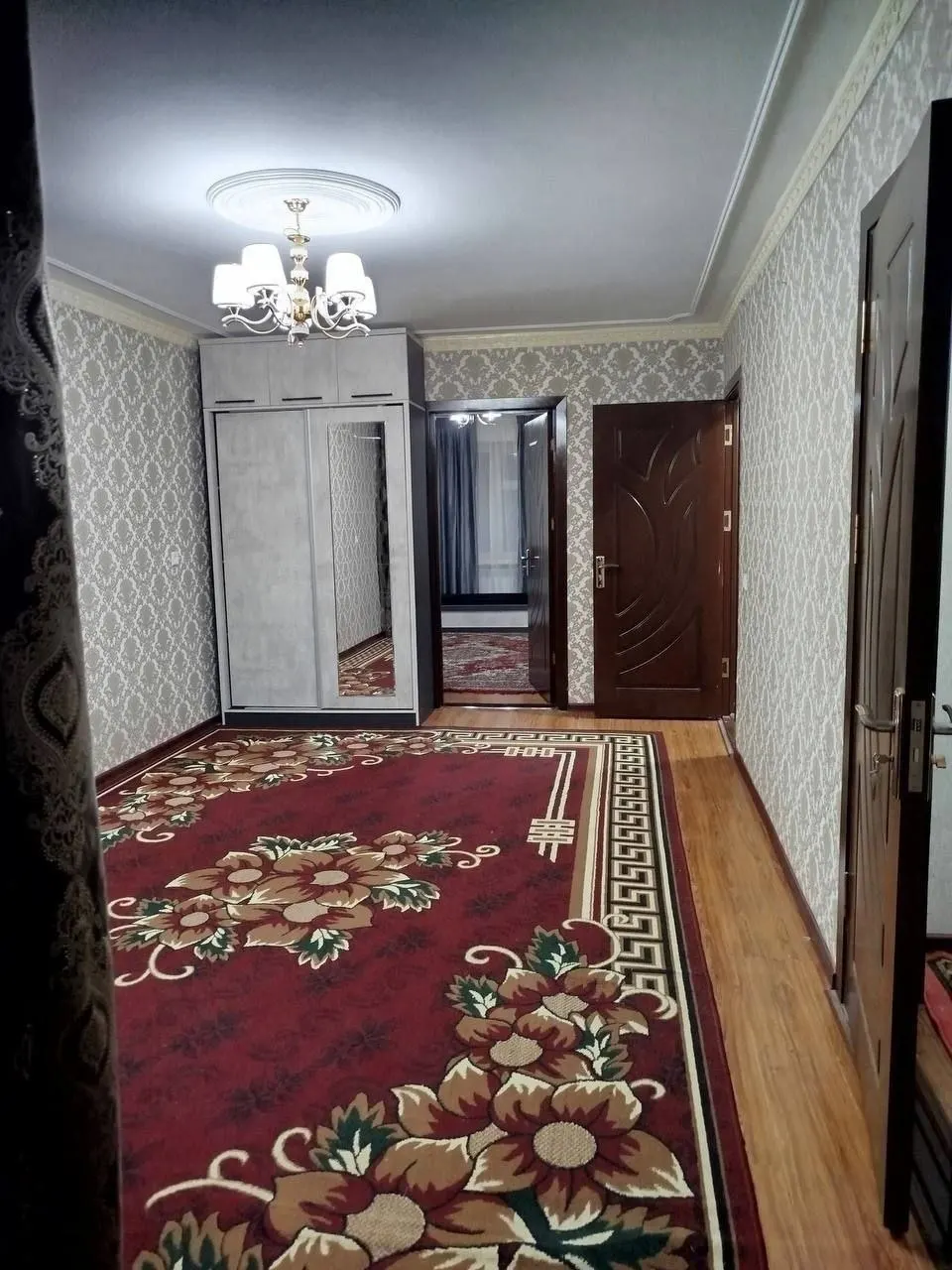 Sotiladi 2 xonali kvartira, 50 m², 1/4 qavat — Yunusobod tumani