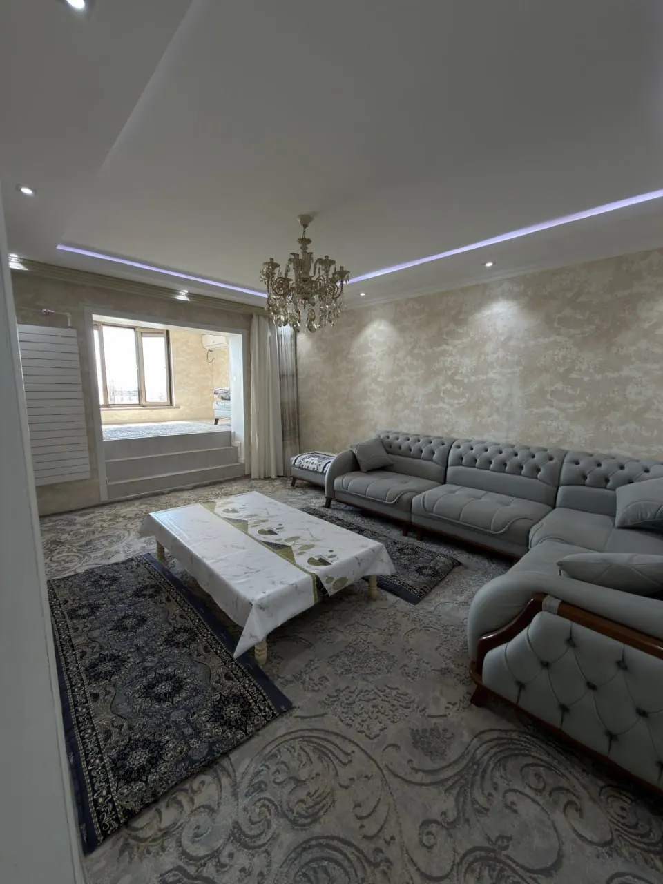 Продаётся 4-комнатная квартира, 103 м², 5/9 этаж — Яккасарайский район