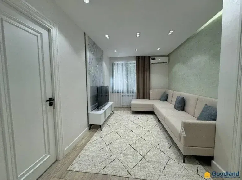Сотилади 4 хонали квартира, 95 м², 2/4 қават — Юнусобод тумани