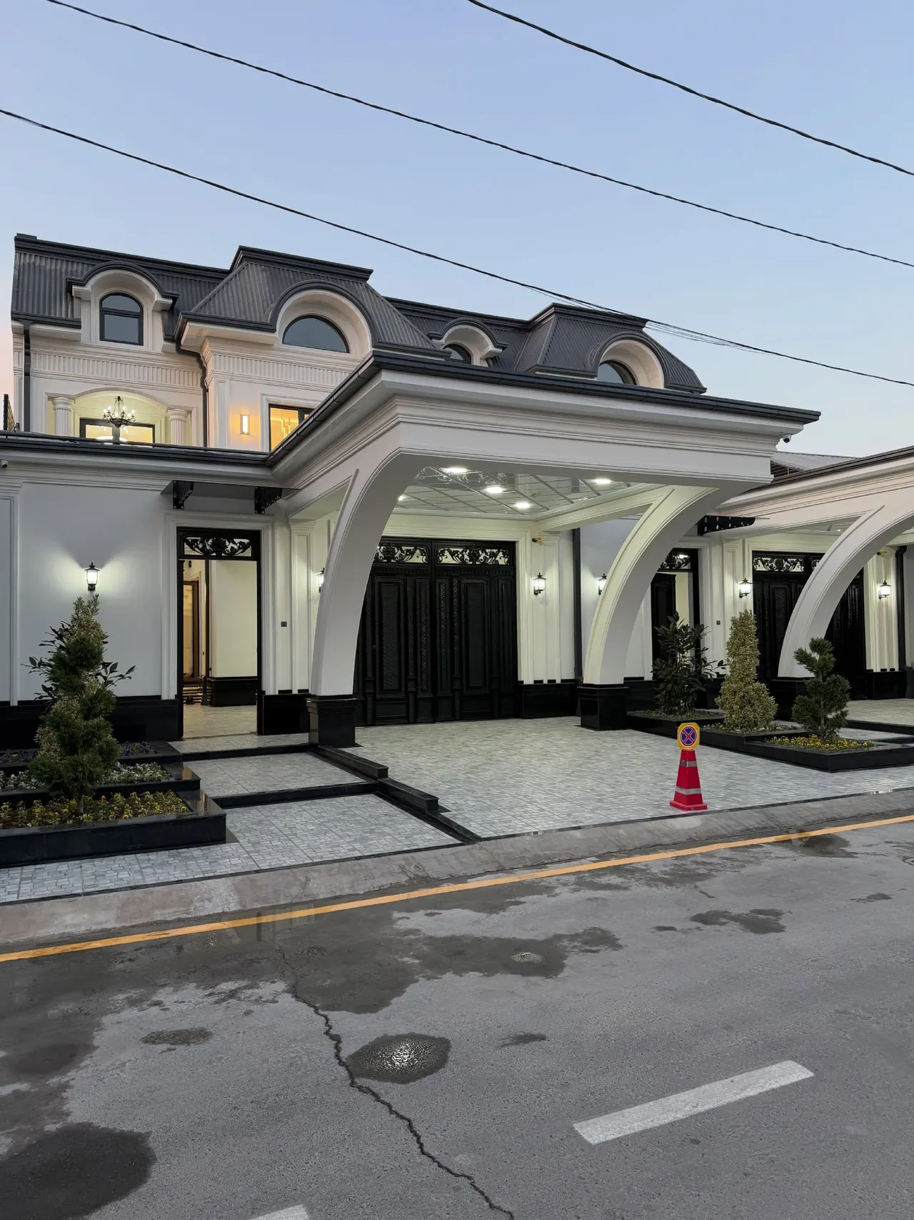 Продаётся дом, 3 сот., 3 этажа — Шайхантахурский район
