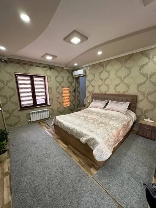 Сдаётся 4-комнатная квартира, 114 м², 4/16 этаж — Яккасарайский район