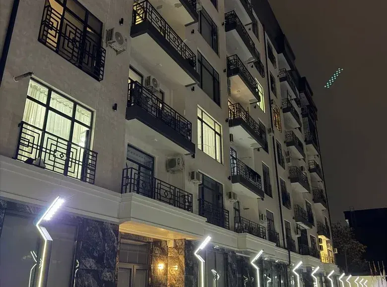 Sotiladi 3 xonali kvartira, 80 m², 2/9 qavat — Yashnobod tumani
