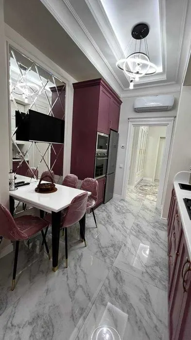 Ижарага берилади 3 хонали квартира, 95 м², 4/7 қават — Шайхонтоҳур тумани
