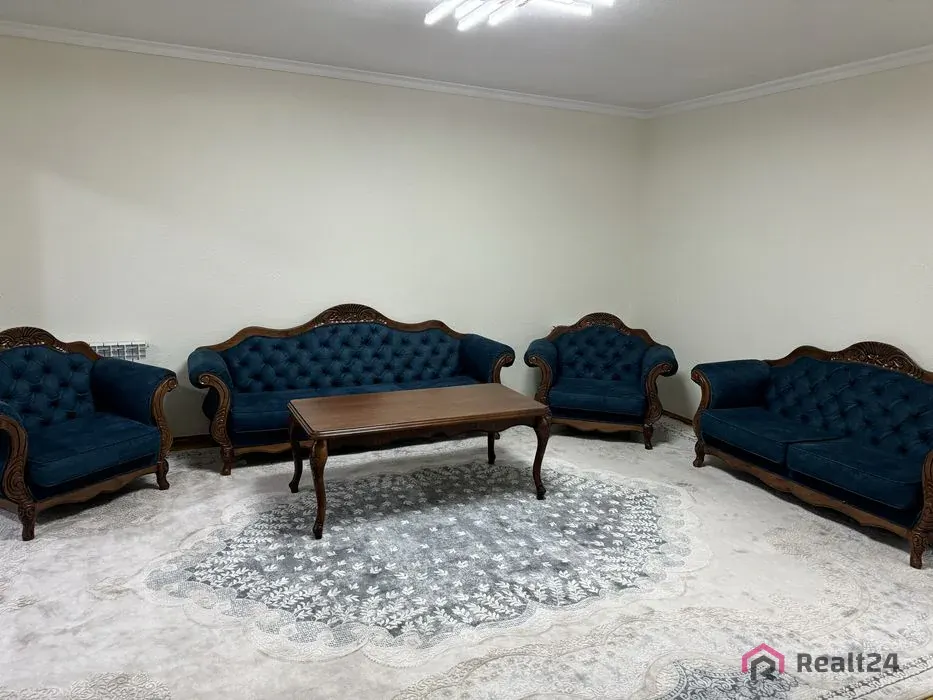 Сдаётся 2-комнатная квартира, 60 м², 4/4 этаж — Юнусабадский район