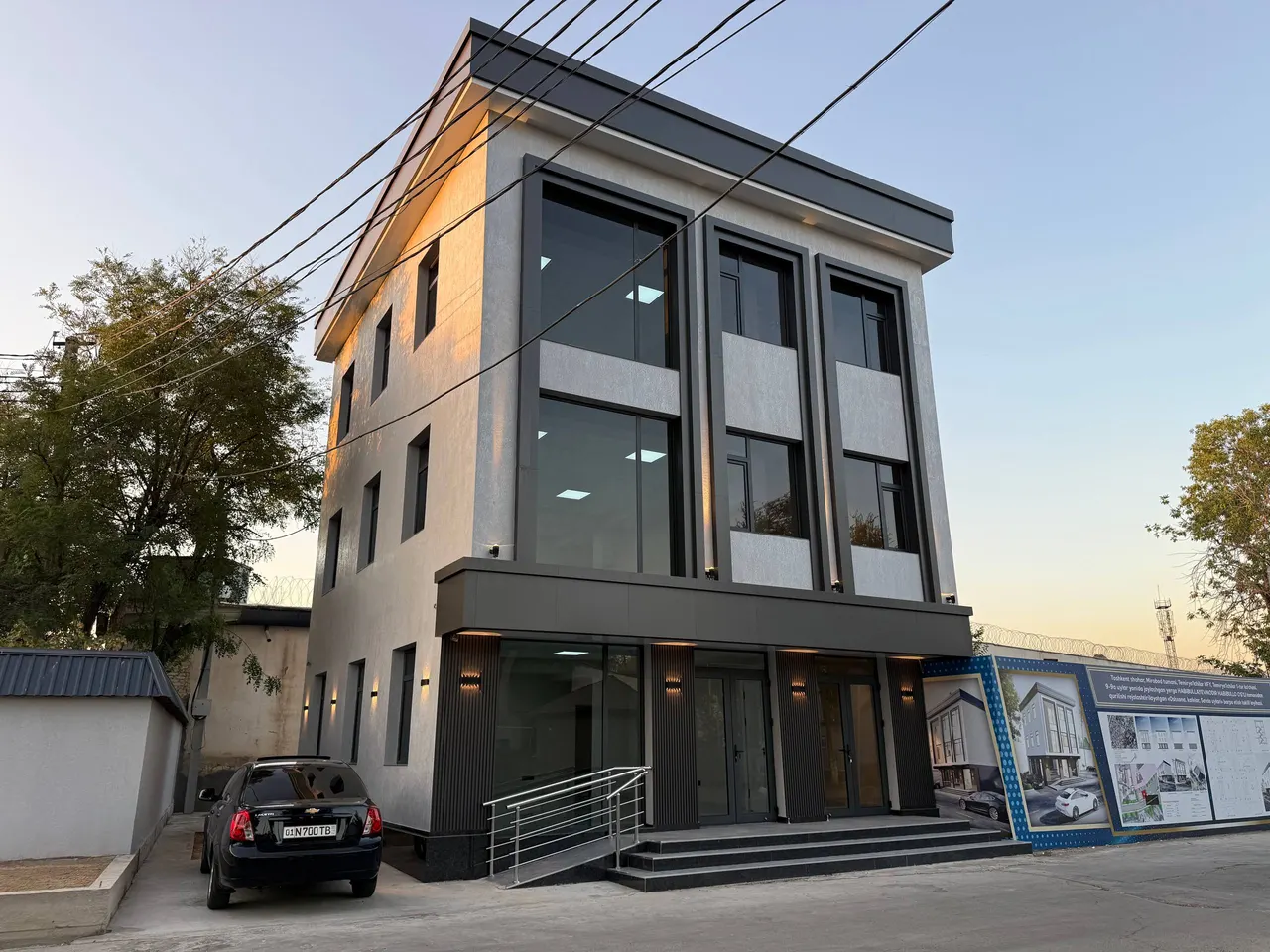 Сдаётся коммерческое помещение, 340 м² — Мирабадский район