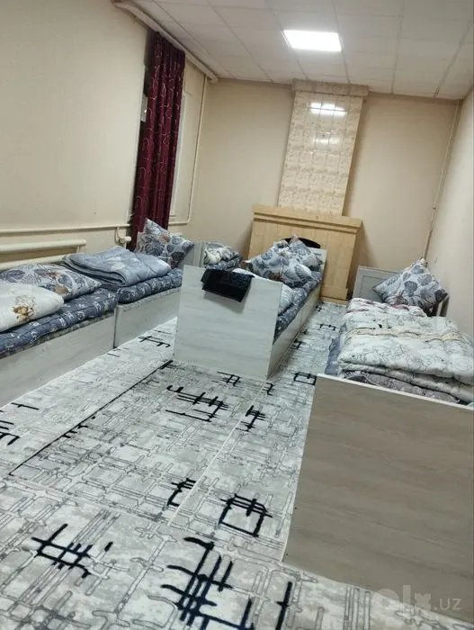 Ijaraga beriladi 6 xonali kvartira, 1000 m², 1/2 qavat — Chirchiq shahri