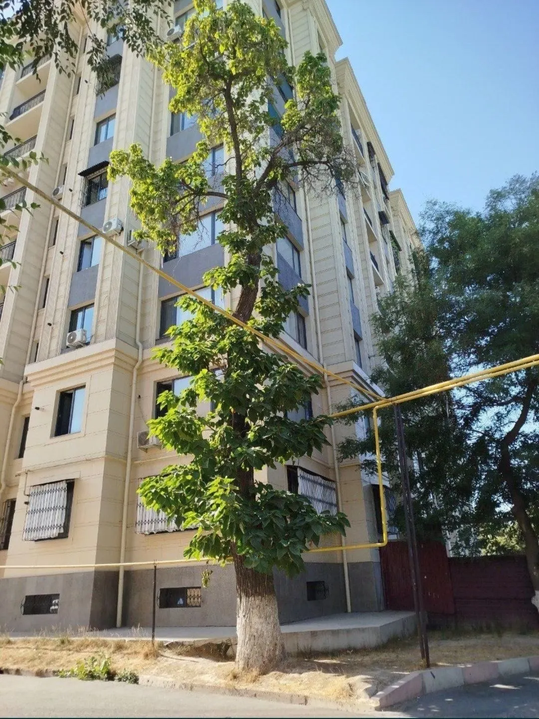 Sotiladi 4 xonali kvartira, 150 m², 1/9 qavat — Chilonzor tumani