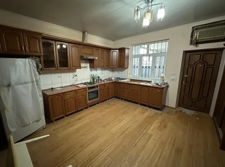 Продаётся 5-комнатный дом, 4.8 сот., 180 м² — Юнусабадский район