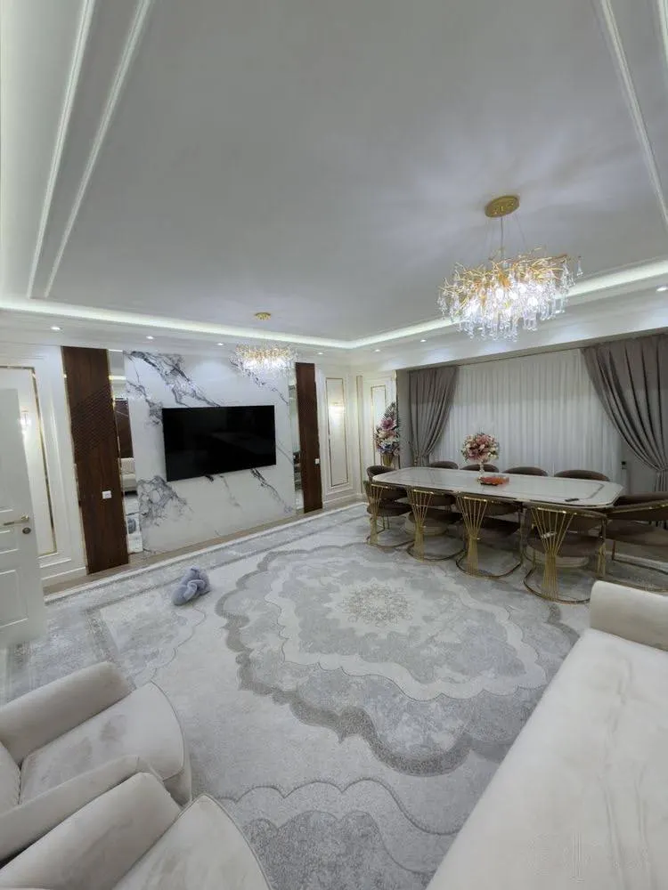 Ижарага берилади 4 хонали квартира, 120 м², 8/10 қават — Миробод тумани