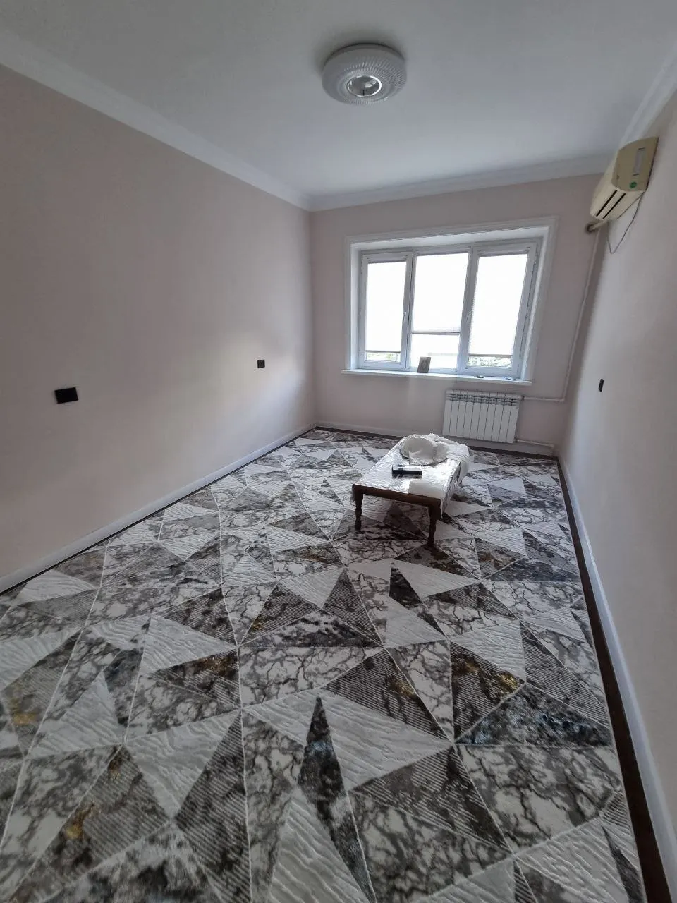 Сдаётся 5-комнатная квартира, 100 м², 1/5 этаж — Шайхантахурский район