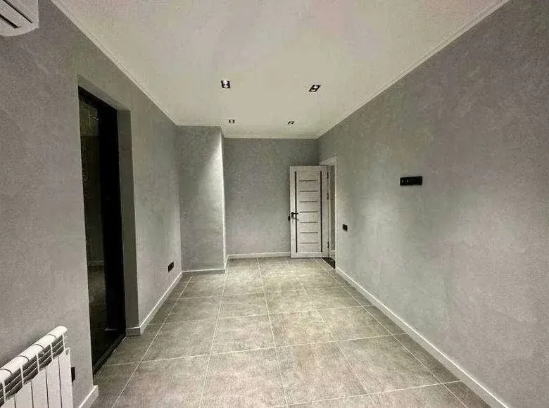 Сдаётся коммерческое помещение, 80 м², 1/5 этаж — Мирабадский район