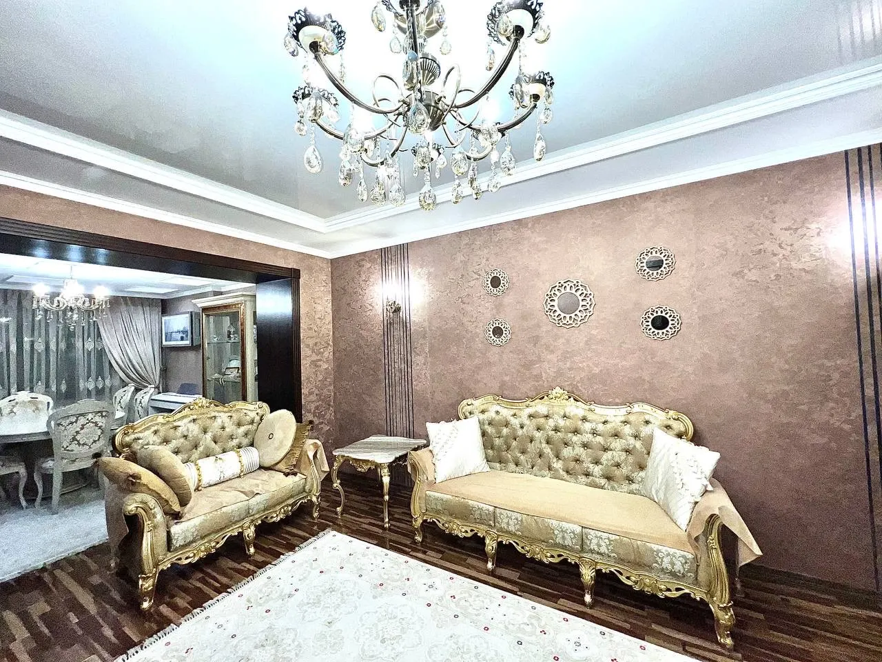 Sotiladi 4 xonali kvartira, 127 m², 2/4 qavat — Mirzo Ulugʻbek tumani