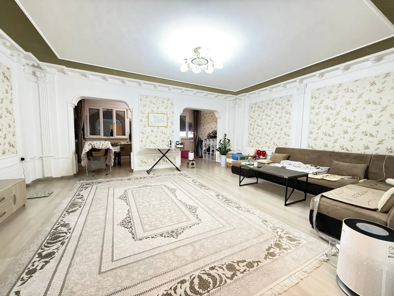 Sotiladi 4 xonali kvartira, 182 m², 7/9 qavat — Mirobod tumani