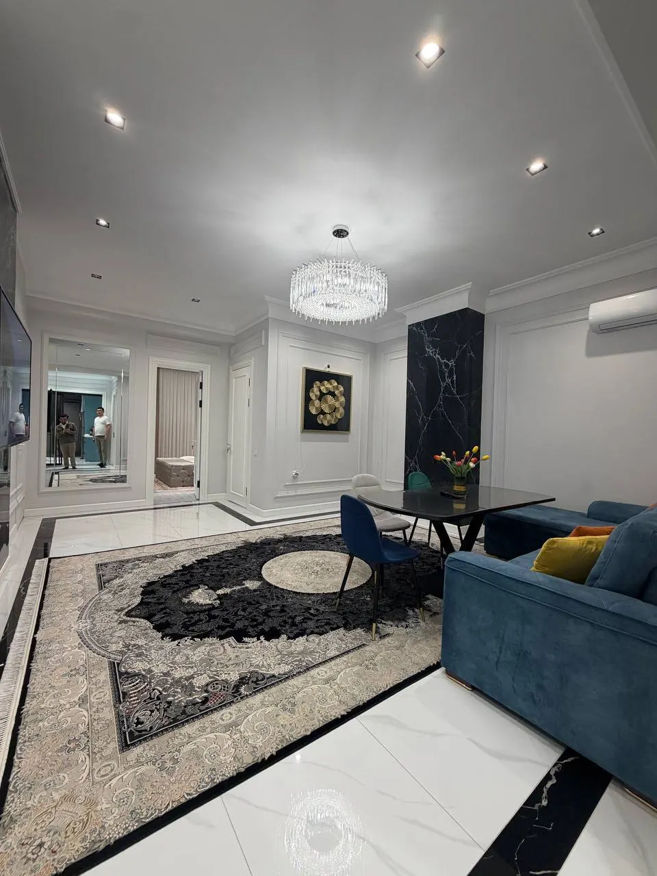 Продаётся 6-комнатная квартира, 212 м², 9/10 этаж — Яккасарайский район