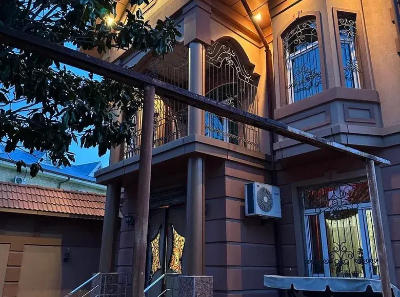 Продаётся 5-комнатный дом, 5.5 сот., 400 м² — Ташкент