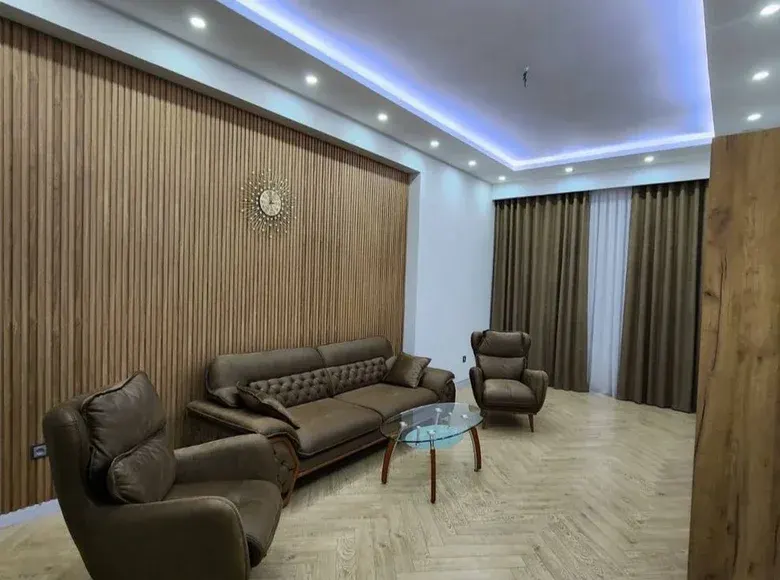 Продаётся 3-комнатная квартира, 104 м², 6/6 этаж — Шайхантахурский район