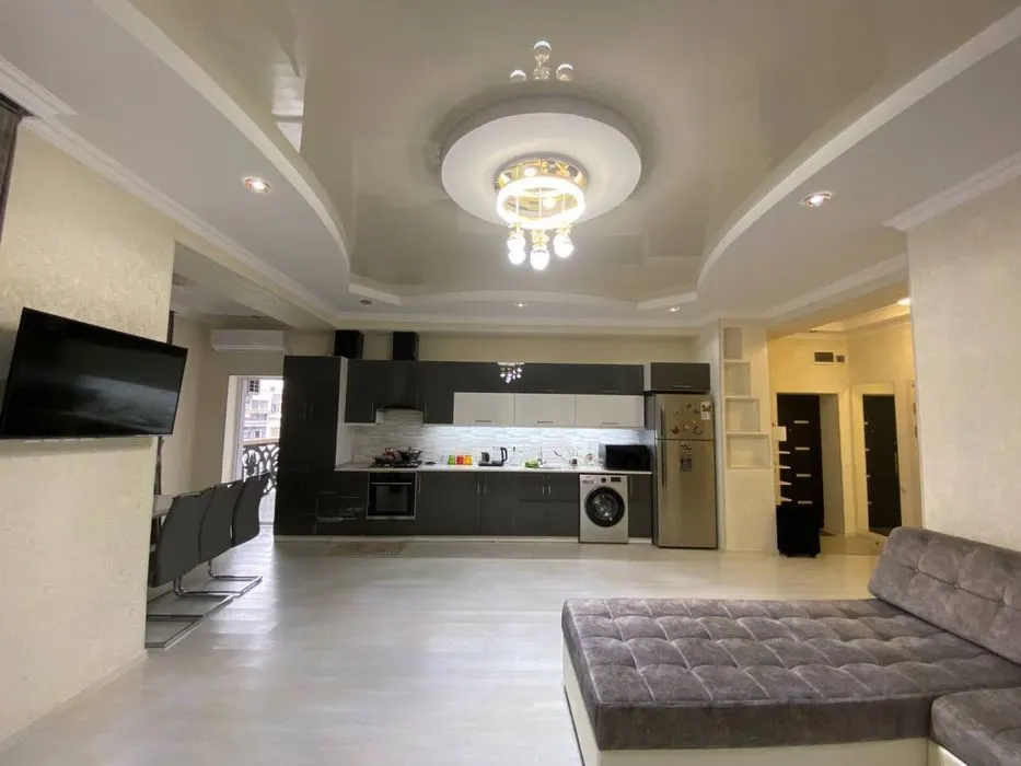 Ijaraga beriladi 2 xonali kvartira, 87 m², 8/8 qavat — Mirzo Ulugʻbek tumani