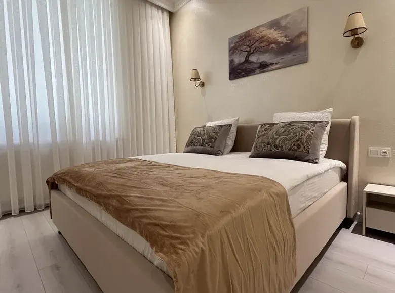 Кунлик ижарага 1 хонали квартира, 40 м², 1/7 қават — Яккасарой тумани