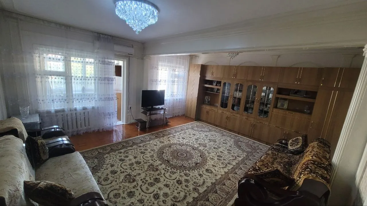 Сотилади 3 хонали квартира, 90 м², 3/5 қават — Юнусобод тумани