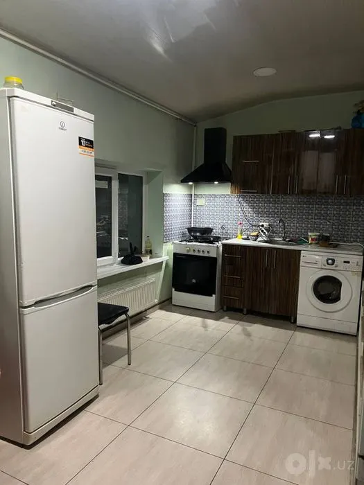 Ижарага берилади 5 хонали квартира, 100 м², 2/2 қават — Яккасарой тумани