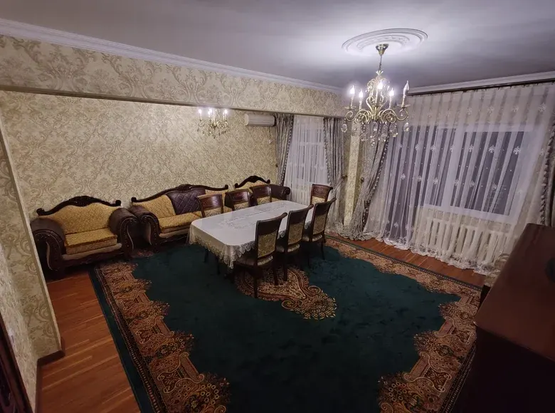 Сотилади 4 хонали квартира, 90 м², 5/5 қават — Юнусобод тумани