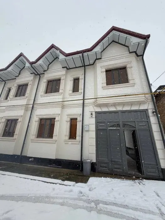 Ijaraga beriladi 5 xonali hovli uy, 2,4 sotix, 2 qavatli — Sergeli tumani