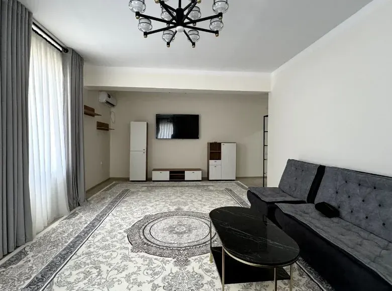 Сдаётся 4-комнатная квартира, 163 м², 8/11 этаж — Мирзо-Улугбекский район