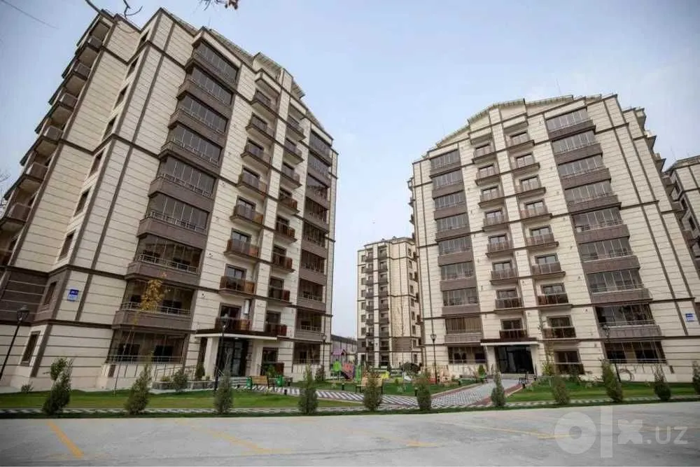 Sotiladi 3 xonali kvartira, 83 m², 7/9 qavat — Yakkasaroy tumani