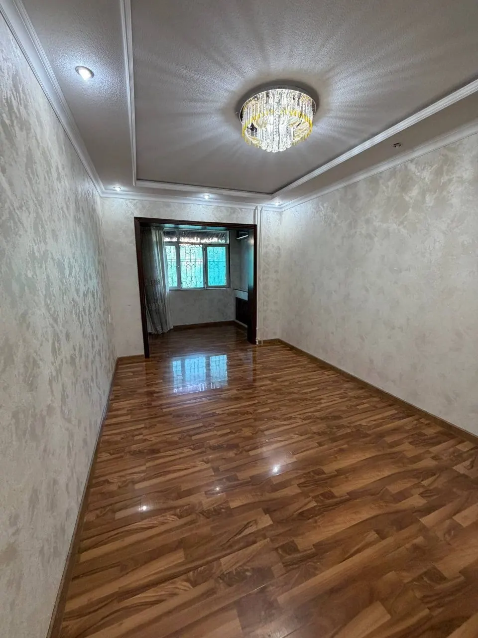 Sotiladi 4 xonali kvartira, 98 m², 3/9 qavat — Yunusobod tumani