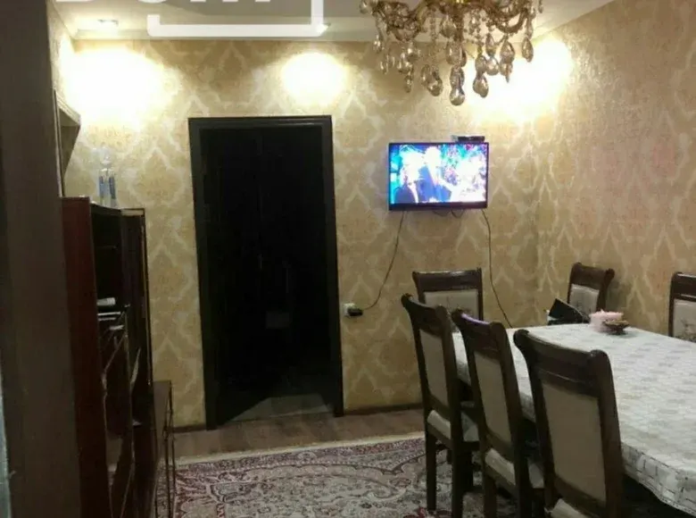 Продаётся 2-комнатная квартира, 48 м², 4/4 этаж — Чиланзарский район