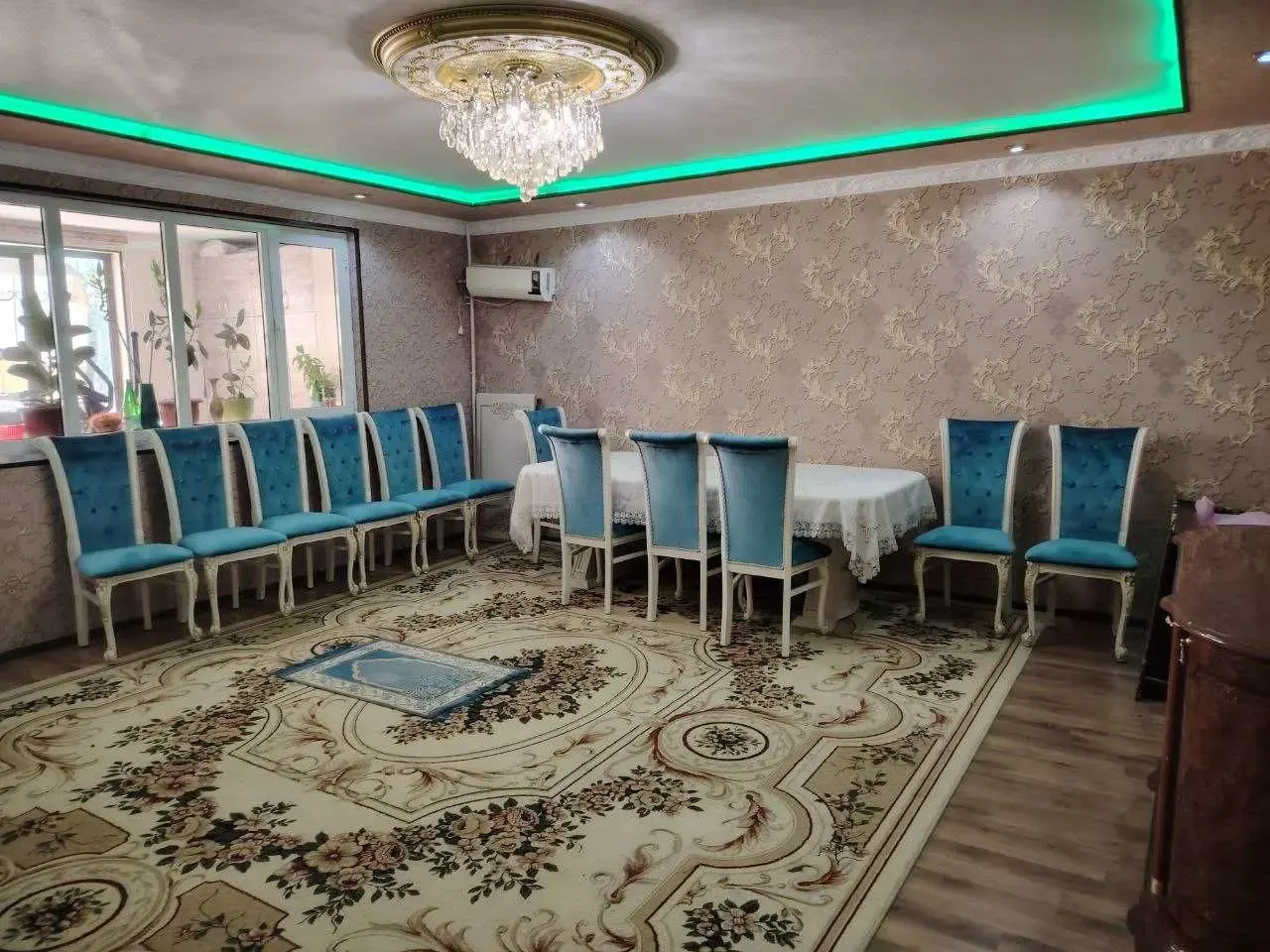 Sotiladi 3 xonali kvartira, 110 m², 2/4 qavat — Olmazor tumani
